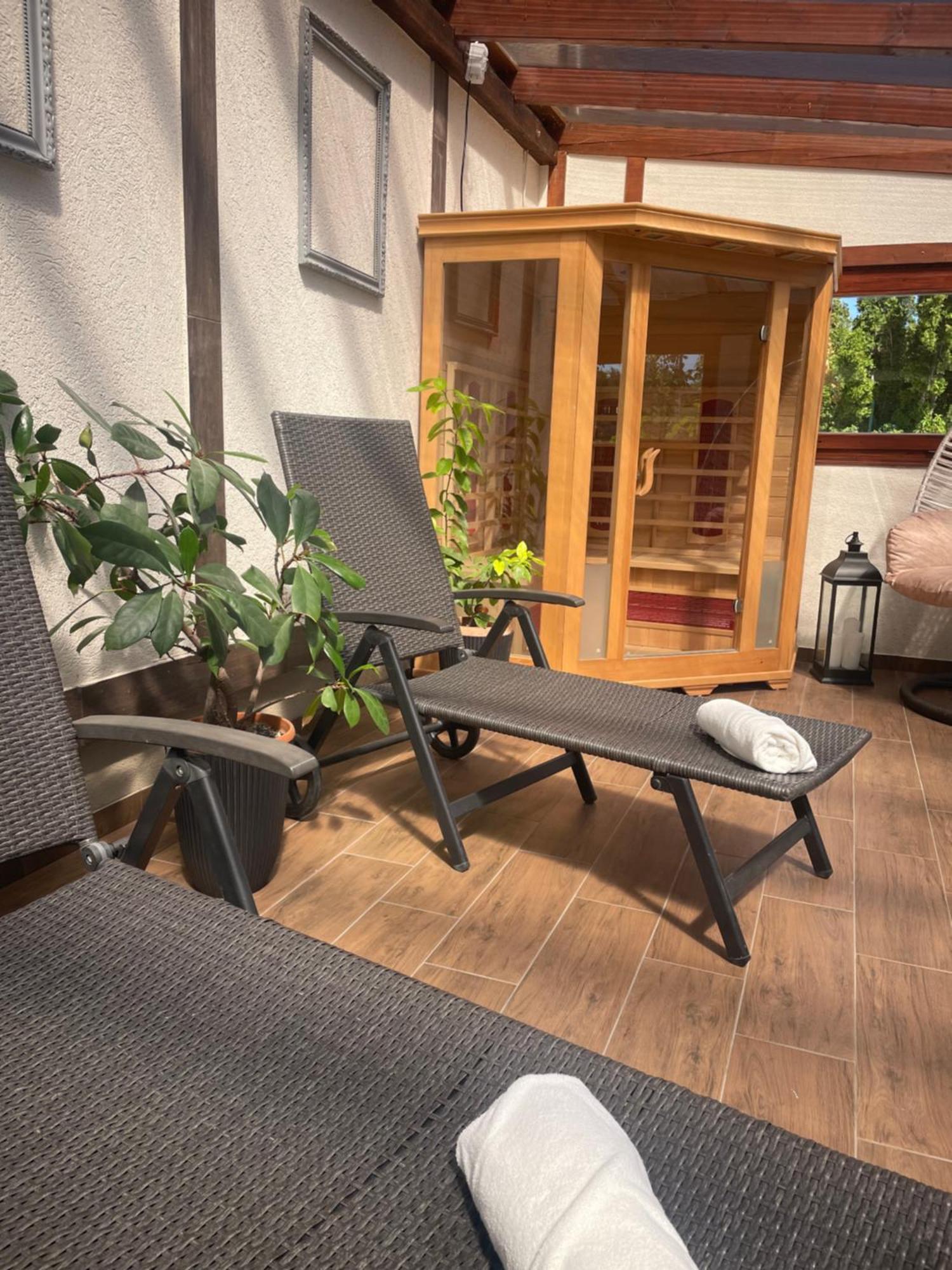 Platan Apartmanhaz Balatongyörök Exterior foto